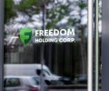 S&P повысило прогноз по рейтингу «дочек» Freedom Holding Corp. до позитивного