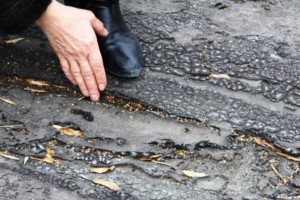 Воронежцы жалуются на странный ремонт дорог в частном секторе