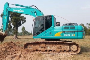 Запасные части экскаваторов Sunward SWE210