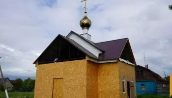 Три пенсионера возводят храм в Вязовке: как местные жители спасают село от упадка