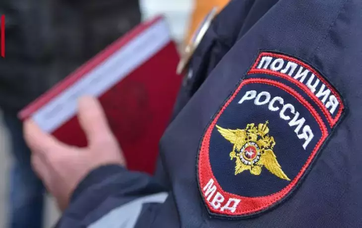 Пьяный подросток врезался в дерево, уехав на украденном авто в Новоусманском районе