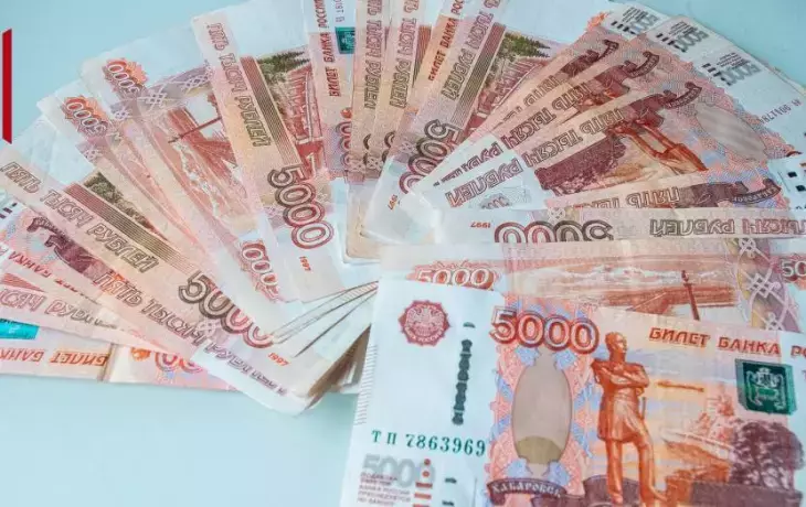 Кража в Воронежской области: мужчина украл сумку с 330 тысячами рублей