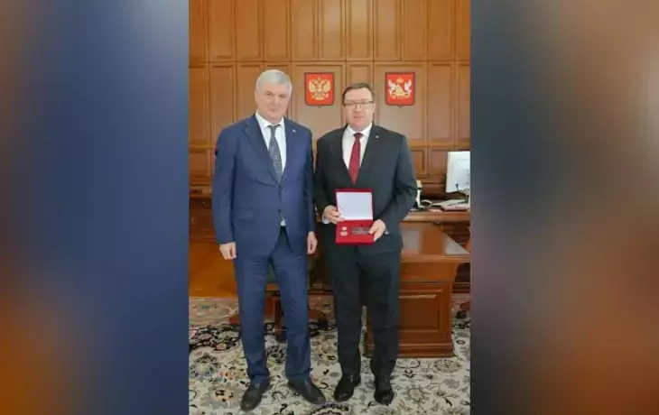 Юбилей руководителя Борисоглебского округа: 50 лет профессионального вклада Александра Леонова