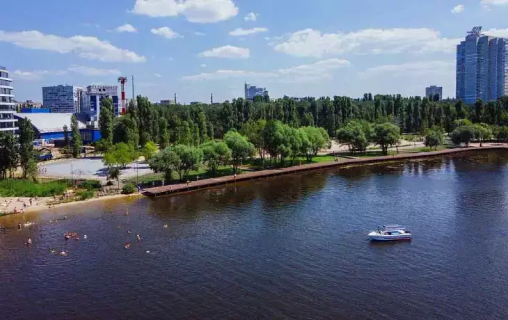 Трагедия на пляже парка &laquo;Дельфин&raquo;: мужчина погиб от внезапной потери сознания