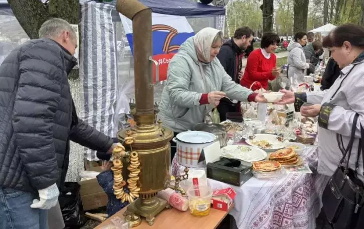 Знаменский храм Борисоглебска поддержал волонтёров: 62,5 тыс. ₽ на &laquo;Празднике кулича&raquo;