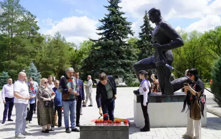 Международный форум &laquo;Антициклон‑2026&raquo;: эксперты отдают дань памяти героям в Павловском и Верхнемамонском