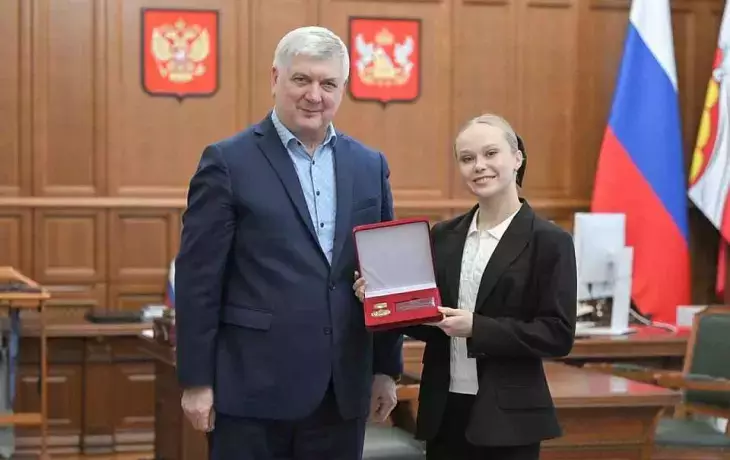 Ангелина Мельникова: Доход, планы и мечты о кино