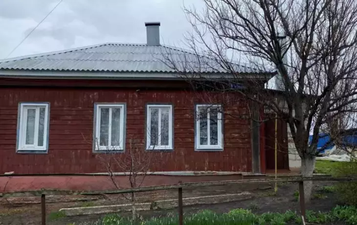 В Терновском районе отремонтировали крышу дома матери погибшего бойца СВО